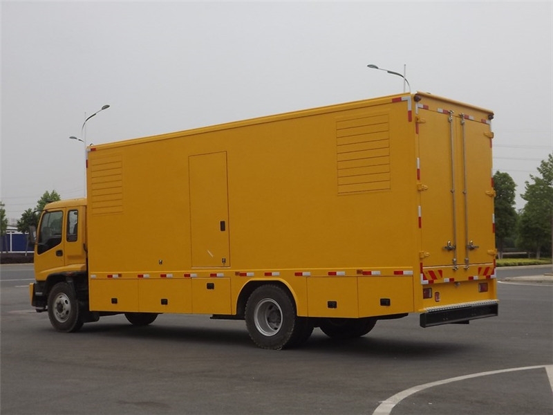 宕昌发电车出租- 柴油发电机油箱怎么清洗