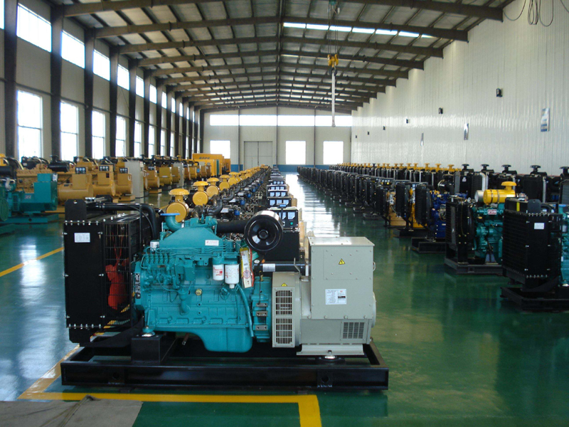 宕昌租赁发电机-柴油发电机组冒蓝烟、冒黑烟、冒白烟故障分析