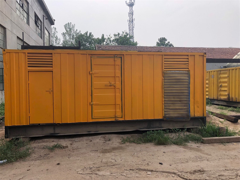 宕昌柴油发电机如何判断新机油是否已经完全充满机油滤清器？