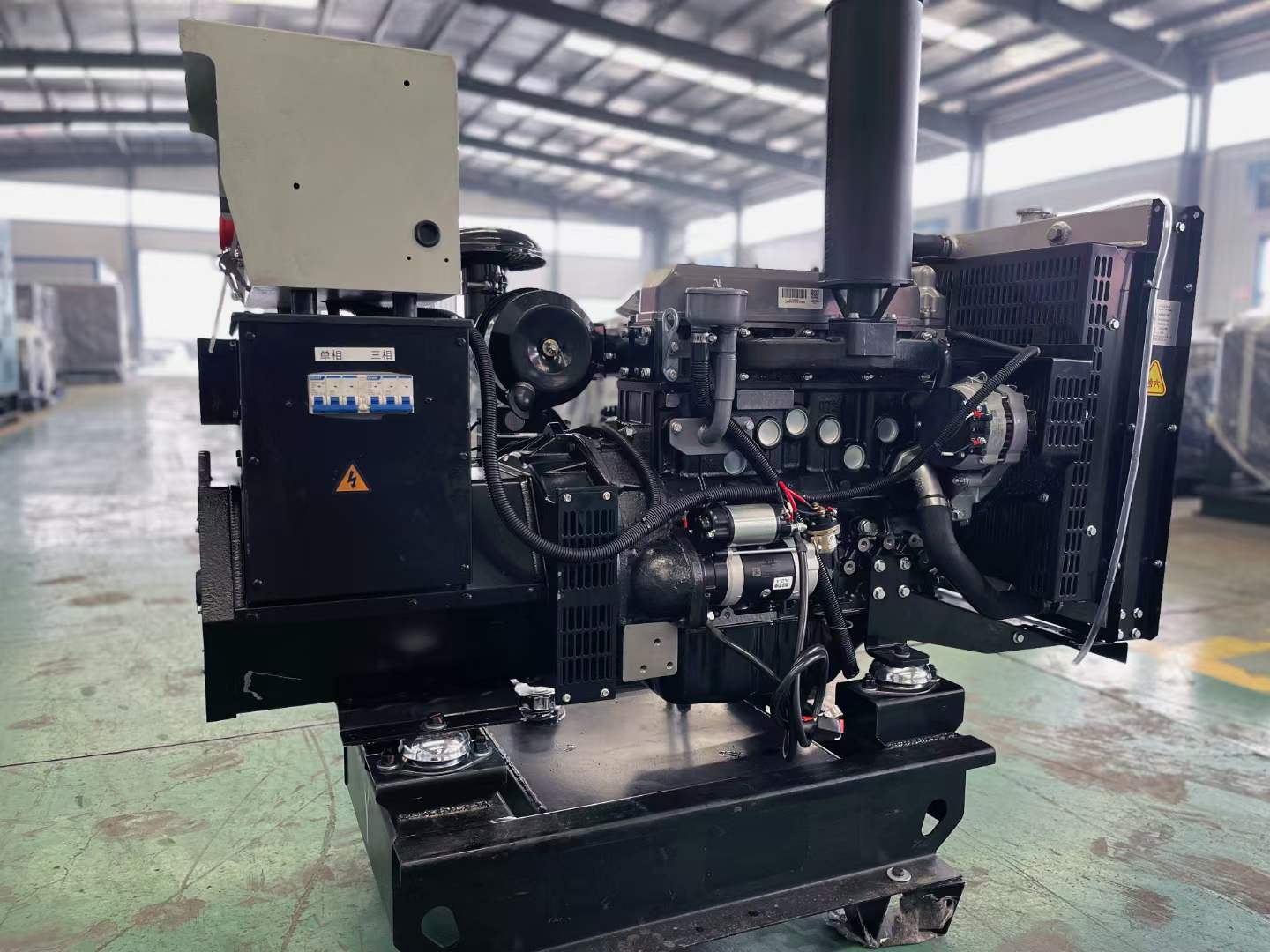 宕昌如何降低电感性负载对发电机的影响？