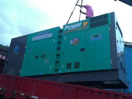 宕昌柴油发电机组转速不稳定时，如何对发动机进行维护？