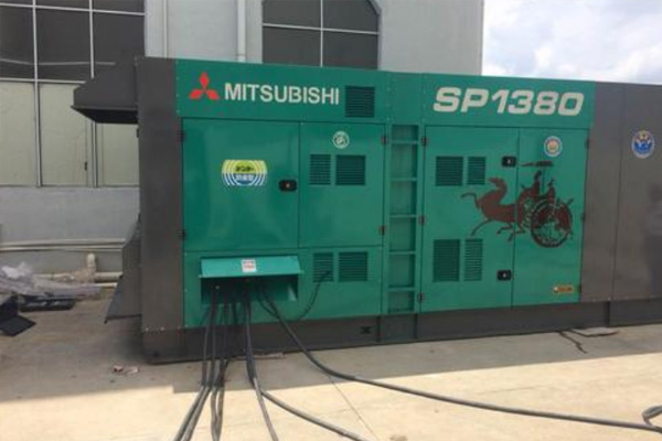 宕昌为什么有些柴油发电机组的输出电压可以调节？