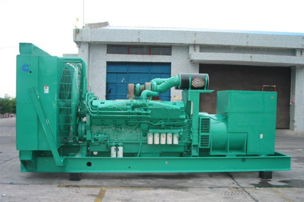 宕昌工厂发电机应急发电时如何更准确地检查发电机状态？