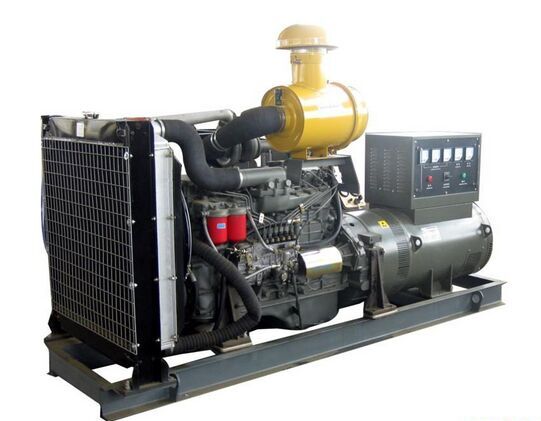 宕昌汽油发电机组冬季保养时，燃油系统需要注意什么？